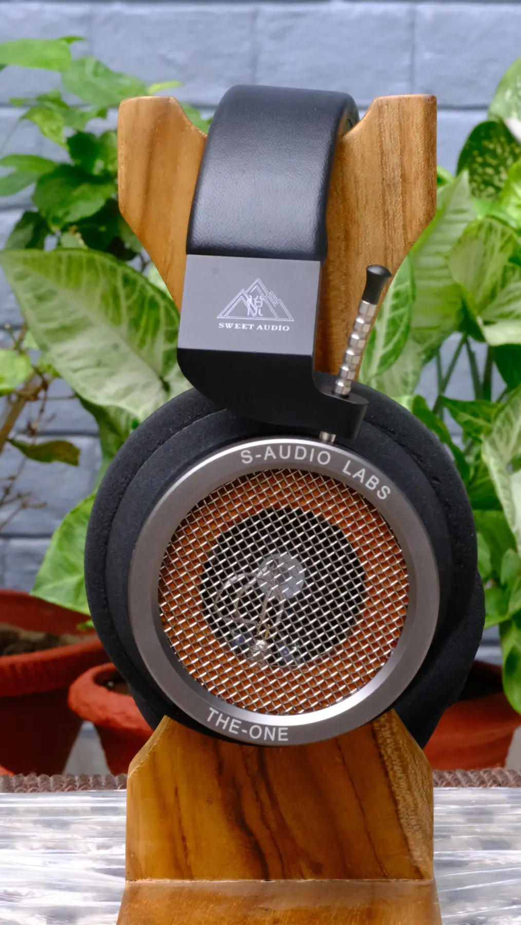 Sweet Audio HP-100SE, supplied view 5