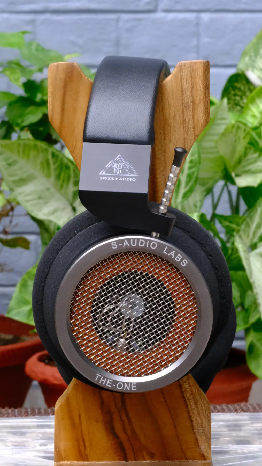 Sweet Audio HP-100SE, supplied view 6